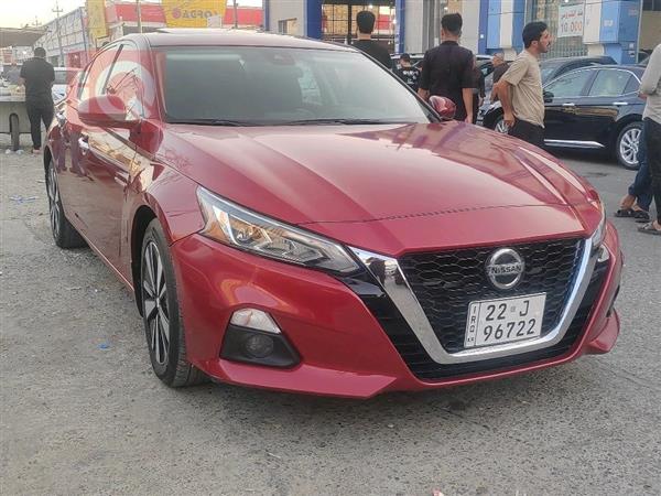 Nissan for sale in Iraq